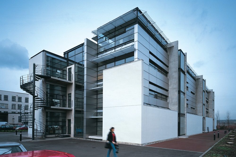 Centenary_Building__Salford_University_Hodder___Partners_Morley_Von_Sternberg_2